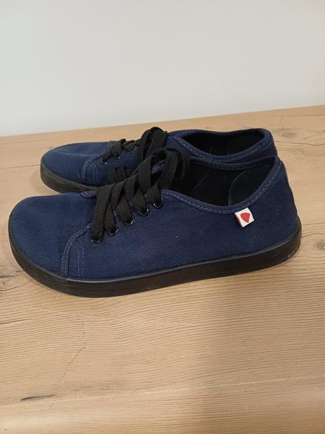 Tenisky, anatomic,37