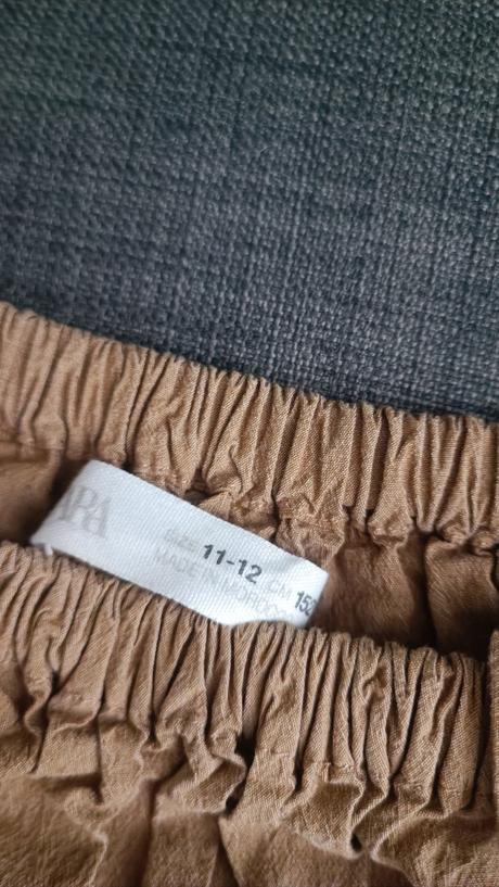 Dievčenské veci, veľ. 146/152, h&m,152