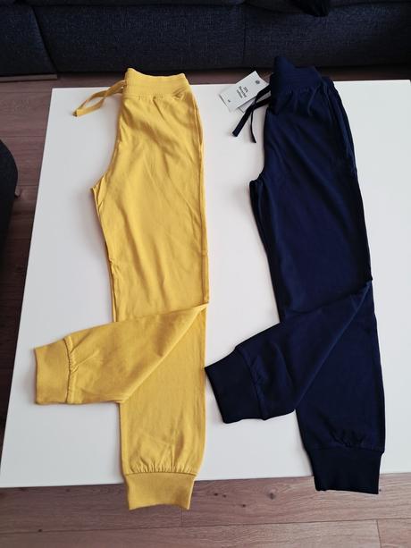 Teplaky h&m v.140, h&m,140