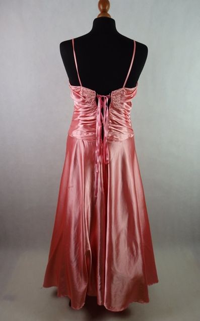 Luxusné staroružové spoločenské šaty, 38