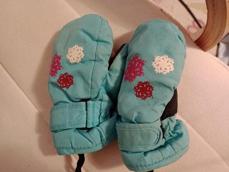 Lyžiarske rukavice, lupilu,104