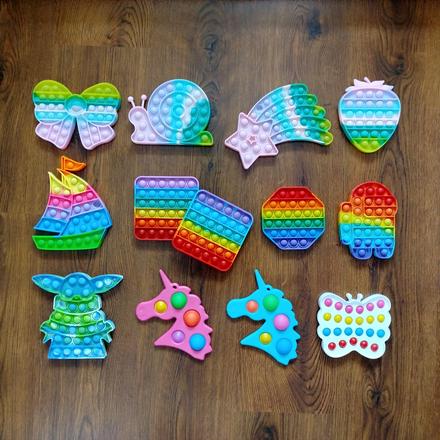 Rôzne pop it - top stav, 