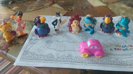 Figúrky z kinderka,