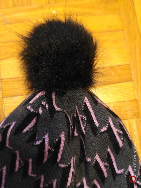 Karl lagerfeld originál luxusná dámská čiapka, 