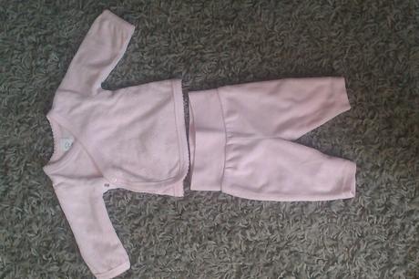 Velúrova suprava, c&a,56