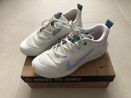 Tenisky nike veľ. 40 do telocvične, nike,40