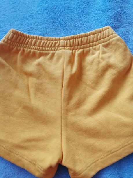 Komplet kratasky so šiltovku, zara,116