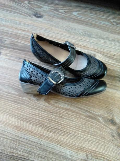 Kožené poltopánky, 37