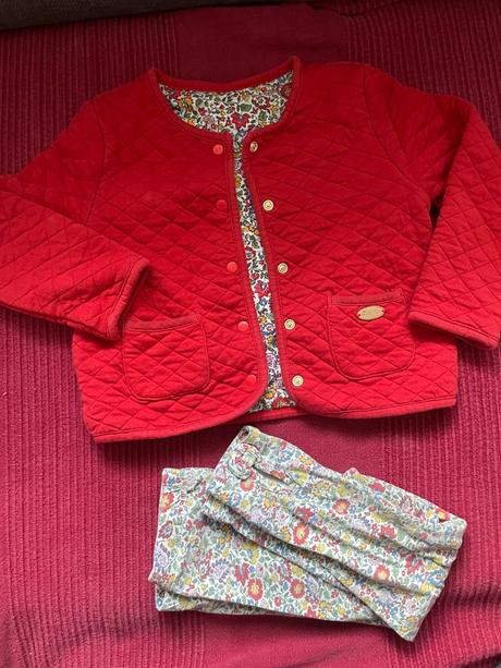 Mikinka a leginky, sergent major,92