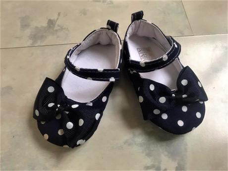 Bodkované topánočky, 19