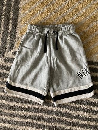 Teplákové kraťase nike air 140/146, nike,140