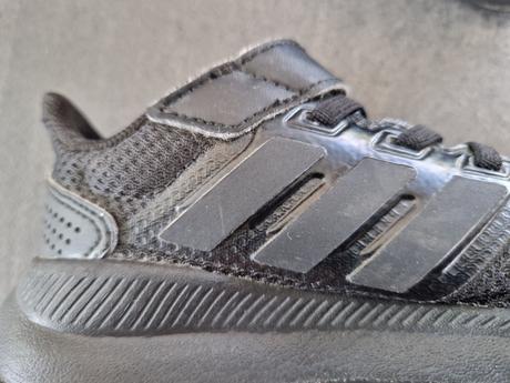 Ľahučké tenisky adidas, adidas,28