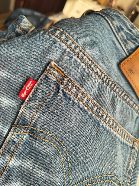 Levis 501 rovné štýlové rifle s vysokým pásom s-m, levis,m