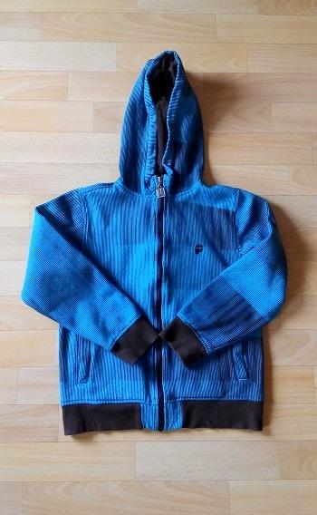 Tyrkysová mikinka, 152