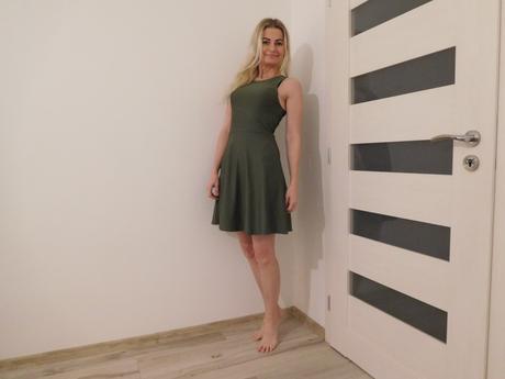 New look šaty zelené elastické-36v,, new look,36