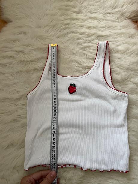 Tielko s jahododou, xs