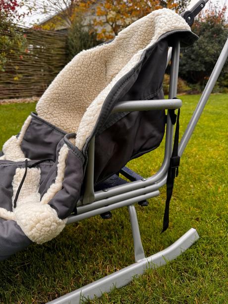 Sane s fusakom a rukoväť,