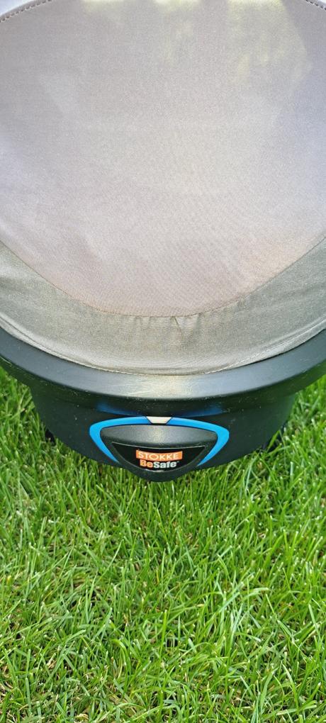 Stokke izi go by besafe + isofix báza izi go, stokke