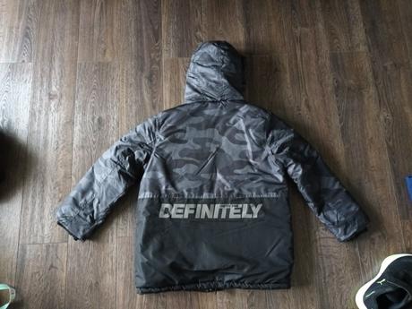 Zimná bunda, chapter young,146