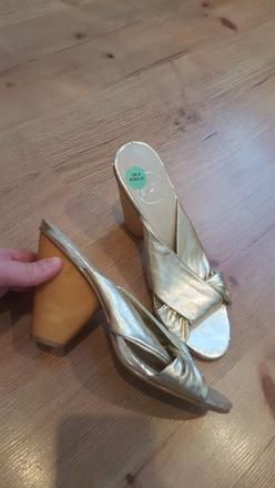 Zlaté sandále č.37, 37