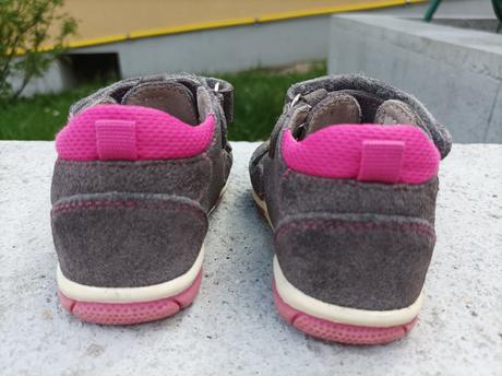 Sandále, protetika,19