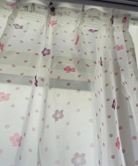 Záclona do detskej s koníkmi, 