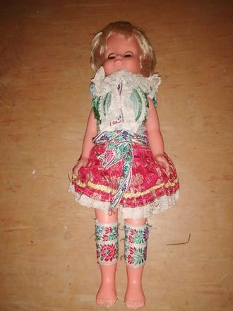 Bábika v kroji 44 cm, 