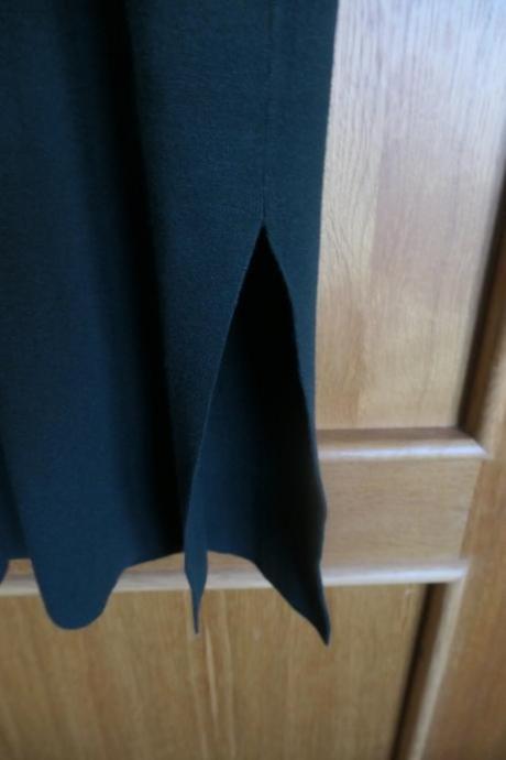 Karl lagerfeld original svetrikove,kvalitne,trendy, l