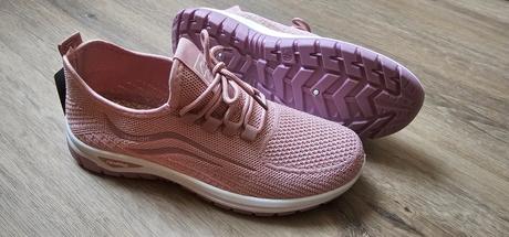 Dámske ružové tenisky 38,5, 38