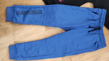 Tepláková suprava, 110