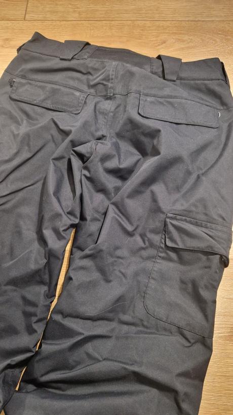 Predam nohavice na snowboard/lyze, s