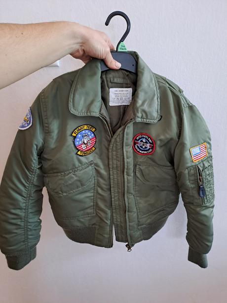 Bunda top gun, 128