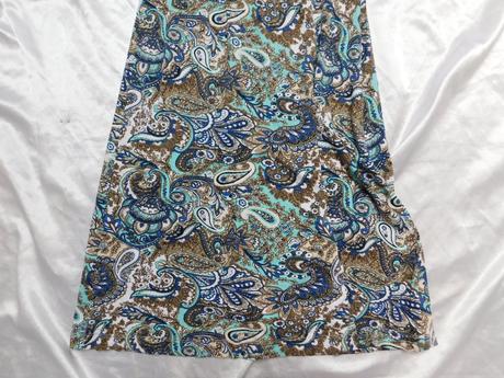 Pekne letne šaty, 36