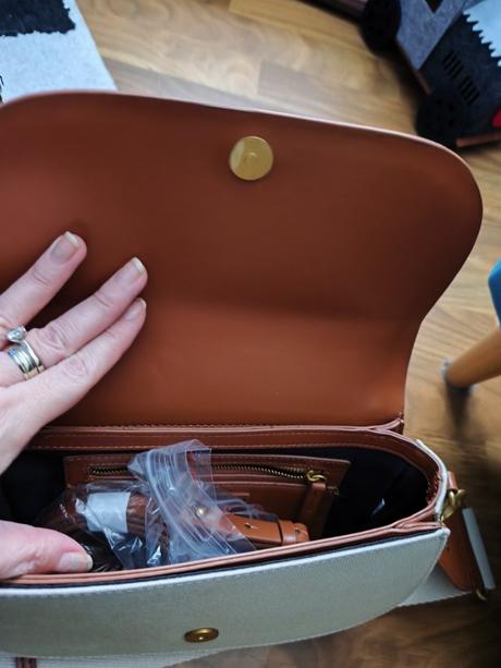 Dámska štýlová nadčasová kabelka zara, zara