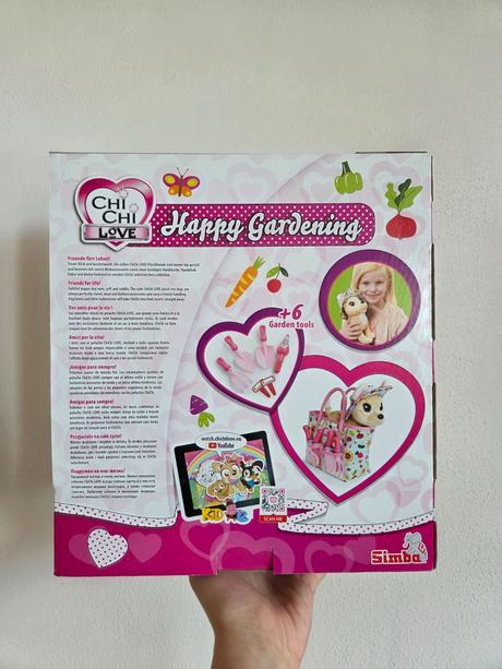 Plyšový psík so záhradkárskymi potrebami chi chi l, 