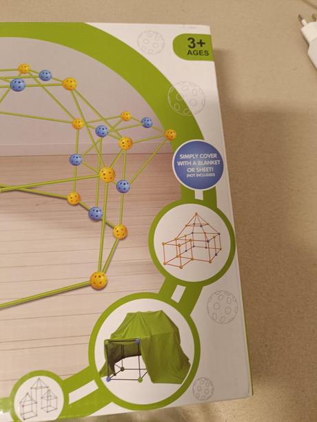 Stavebnica na postavenie stanu s packetou, 