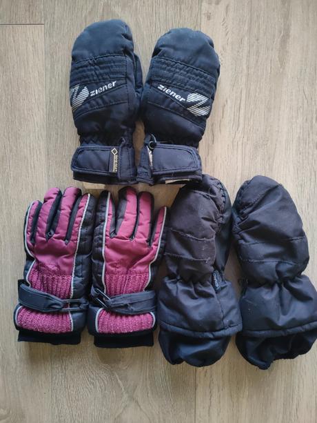 Rukavice mix, veľ.cca 3-5 r., 