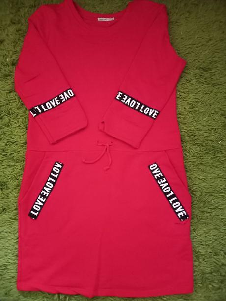 Dievčenské teplakove saty, 164