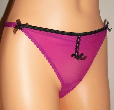 Maslickove tangaciky, xs