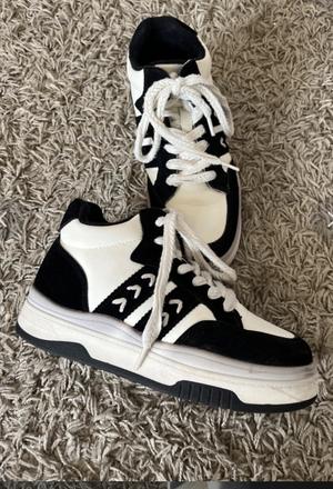 Členkove tenisky, reserved,36