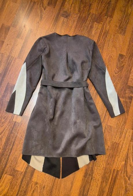 Zara úžasný plášť, zara,m