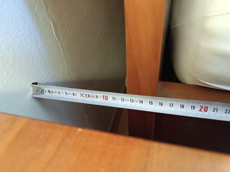 Set manželská posteľ + komoda,