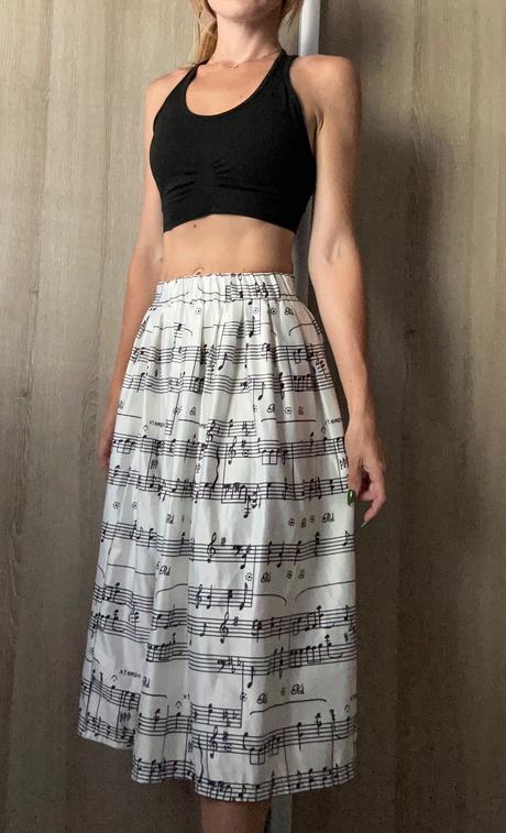 Midi sukňa notová osnova, xs