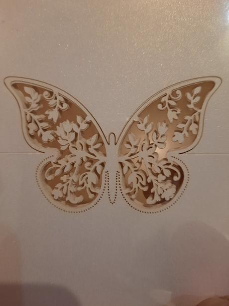 Menovky na svadobný stôl, 