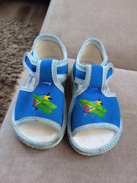 Predám papučky manik, manik,19