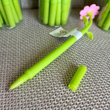 Pero kvetinka pani učiteľke, 