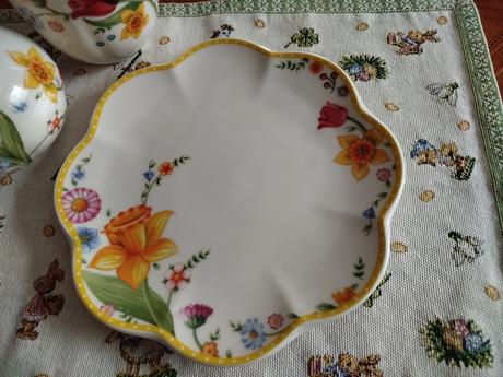 Spring awakening dezertny tanier, 