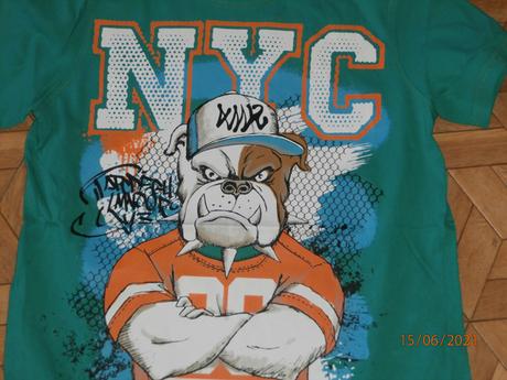 Tričko s boxerom, 158