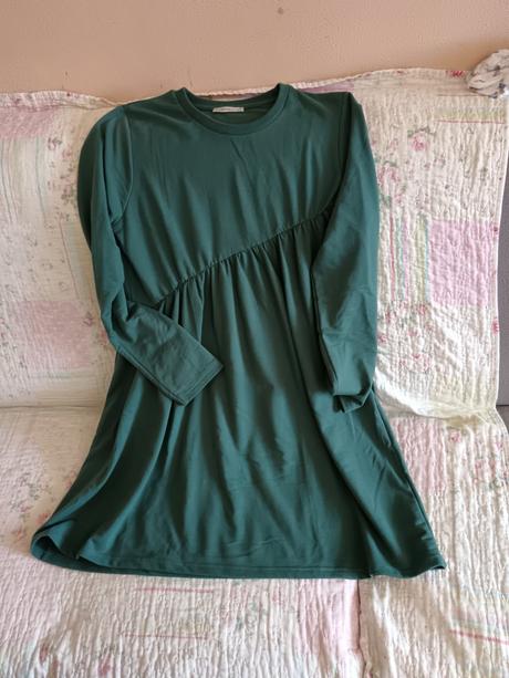 Tehotenské šaty v 40, 40