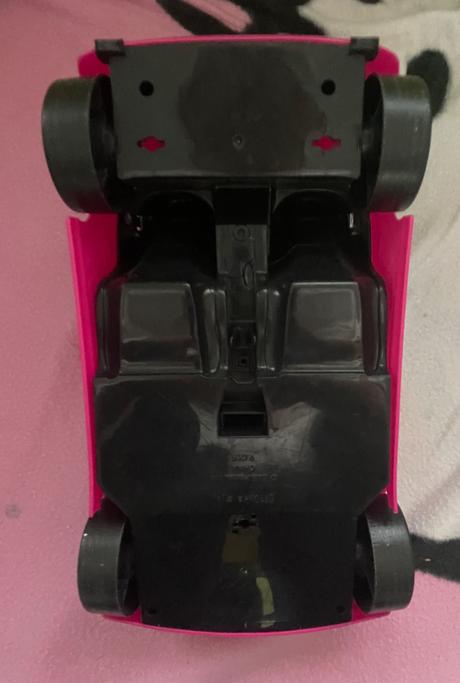 Autíčko pre barbie,